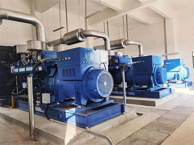 云南發(fā)電機(jī)廠家：柴油發(fā)電機(jī)組漏油故障怎樣處理？