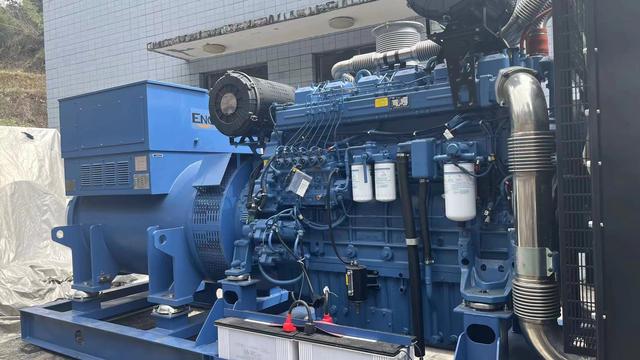 云南發(fā)電機(jī)組生產(chǎn)廠家——柴油發(fā)電機(jī)組油耗受哪些因素影響？